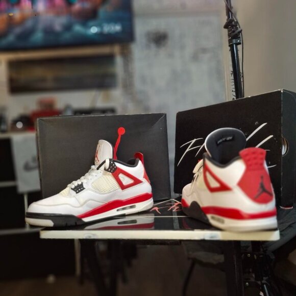 Nike Air Jordan 4s Red